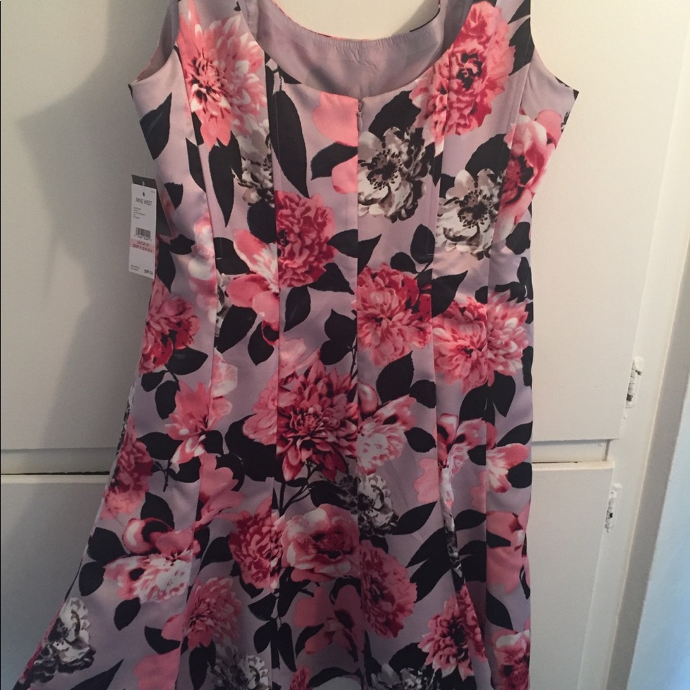 Nine West Pink Floral Midi Dress